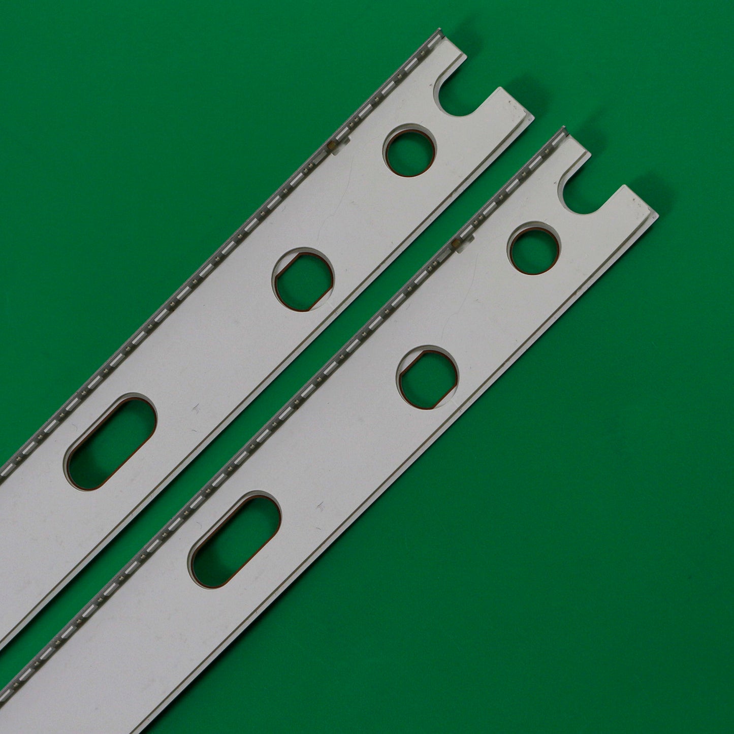 XS-1996 For 55HR332M04A1 V8 4C-LB550T-HR7 55D1800 T55FSM5040 CRH-AT55D180G303009046B2REV1 55D04-ZC23AG-03 3732706293C17301440