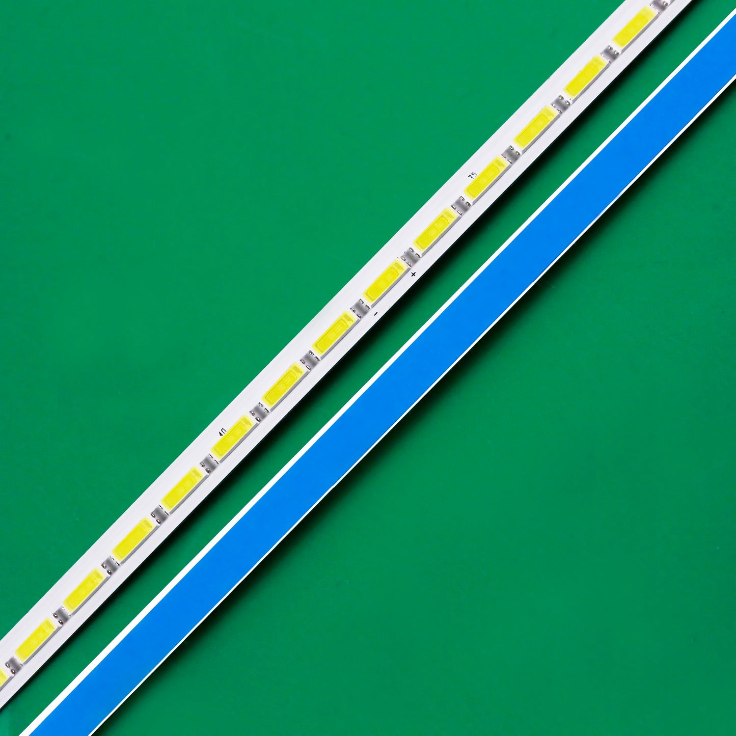 J-90 LED Backlight 7749-655000-L060 7749-655000-R060 1555-R5500300-01 For Skyworth 55E710U 55E710S 55E710C 55E690U 55G8200