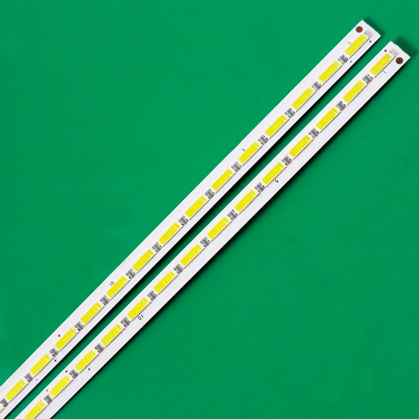 J-90 LED Backlight 7749-655000-L060 7749-655000-R060 1555-R5500300-01 For Skyworth 55E710U 55E710S 55E710C 55E690U 55G8200