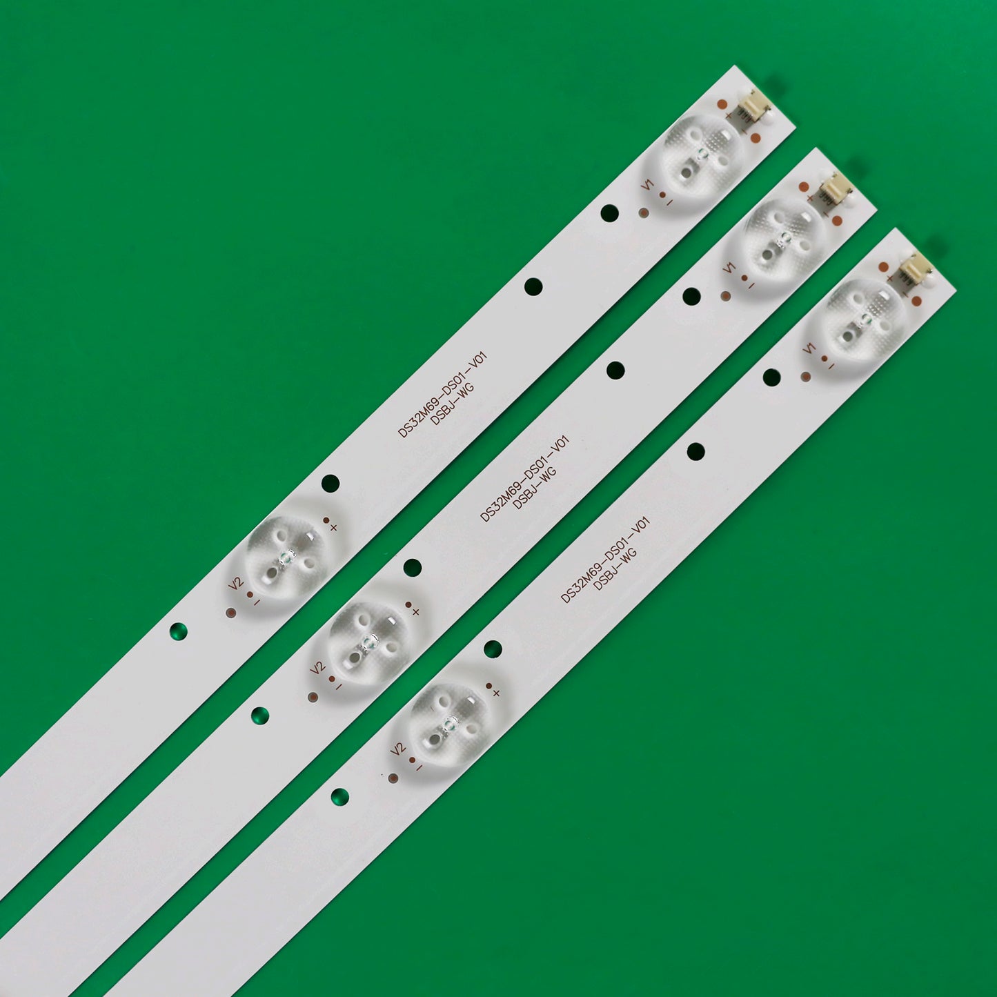 XS-2981 DS32M69-DS01-V01 202006-DS32M6900-01 ND-S1-M(27H-35)170429N LEA-32L42GS K32DLS6H