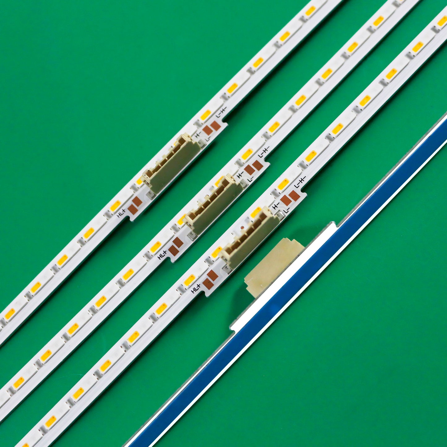 XS-2452 BN96-52601A REV00ES75SVQFPBGA48 LM41-01054A QN75Q6DAAF QN75Q70AAF QN75Q60AAF QN75Q7DAAF QN75LS03AAF QN75Q75AAF QN75Q72AAF