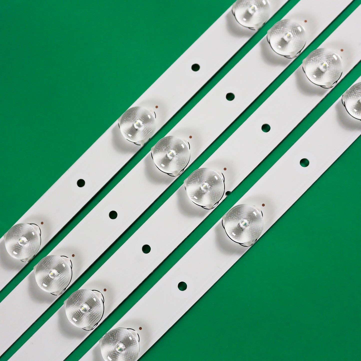 XS-2635 06-32F9-3030-0D20-2X6-584X12-LL-190625 LE32C61 32V31 LE32D31J E1AA32N