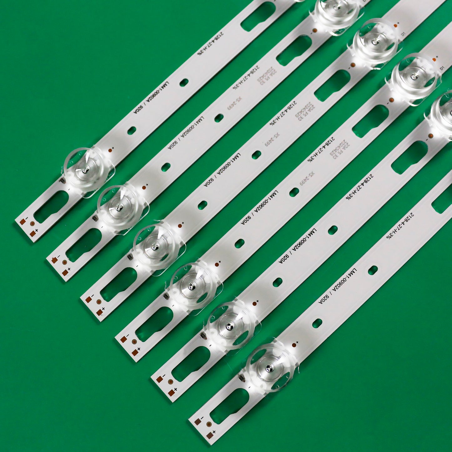 XS-2499 LM41-00900A/918A LM41-00901A/919A LM41-00902A/920A UE82TU8070U UN82TU700DF UN82TU7000F UE82TU8005K