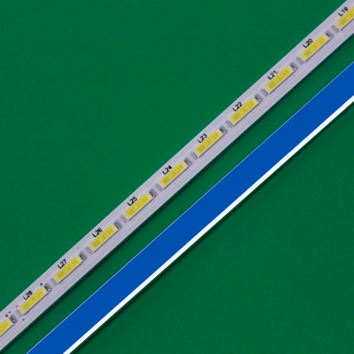 XS-2710 KPL+470B1LED1 35017467 35017468 LED47X8100PDE LED47R5500PDF